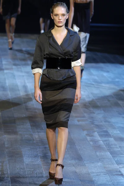 Look 37